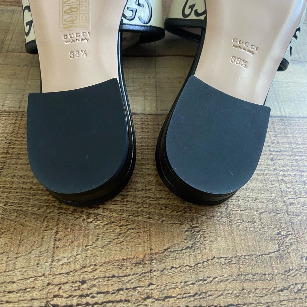 GUCCI Marmont GG leather Slide - Picture 8 of 9